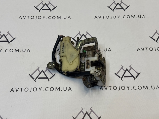Замок передней левой двери 4025160 FORD