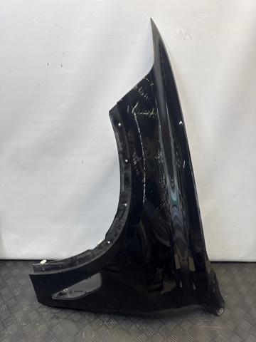 Переднее левое крыло 41007492363 BMW