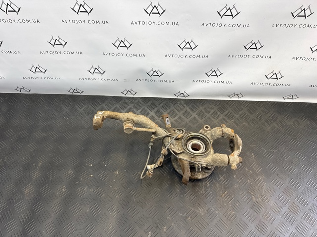 Цапфа поворотного кулака 432110K030 TOYOTA