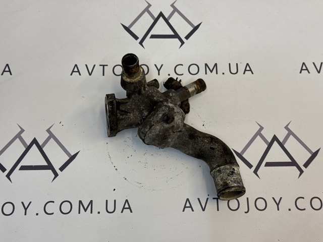 Корпус термостата 4386523 FORD