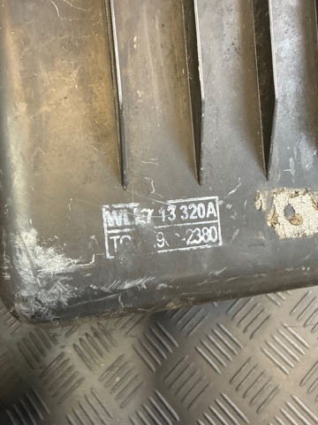 4422029 FORD Корпус фильтра купить в Черновцы