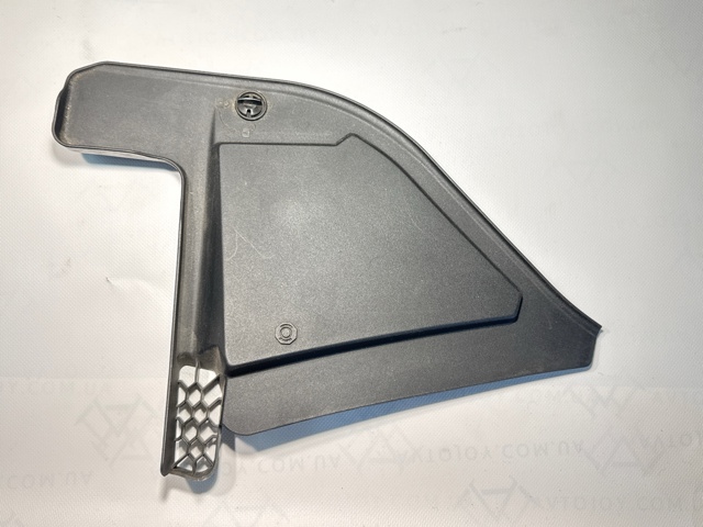 Заглушка жабо боковая 51717434881 BMW