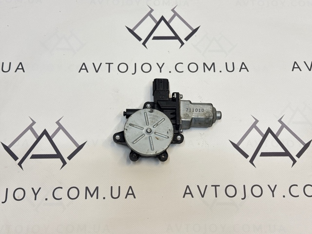 Мотор стеклоподъемника двери передней, правой 5713A086 MITSUBISHI