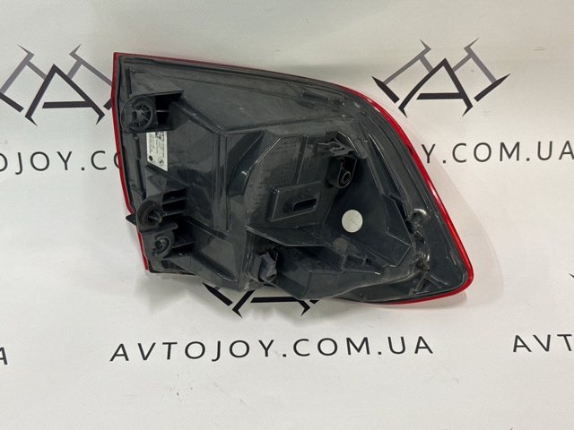 63217369116 BMW Фонарь задний правый внешний купить в Украина