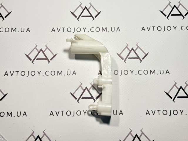 Крепление бампера 6400J287 MITSUBISHI
