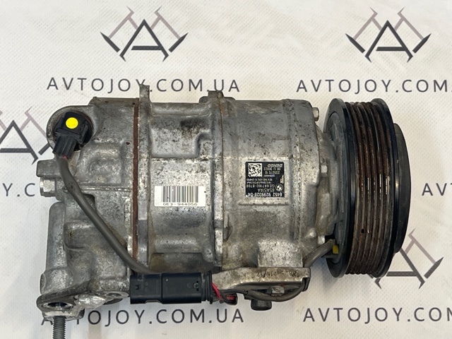 Компрессор кондиционера 64529299328 BMW