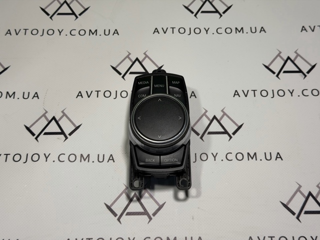Коммутатор системы зажигания 65826829082 BMW