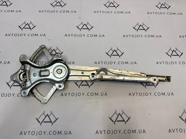 Механизм стеклоподъемника передней левой двери 698200K041 TOYOTA