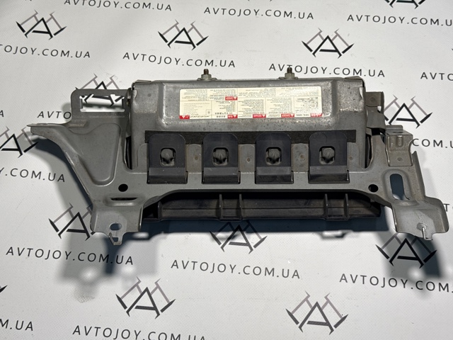 Подушка безопасности защиты коленей 7030A073XA MITSUBISHI