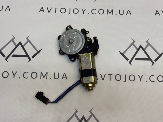 807312S410 NISSAN Стеклоподъемник передней левой двери купить в Кривой Рог