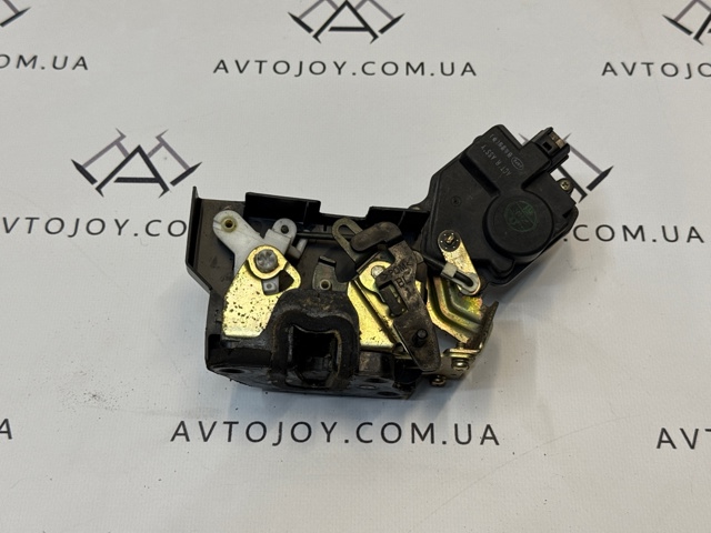 HYUNDAI 81410H1020 Замок двери задней левой в наличии Николаев