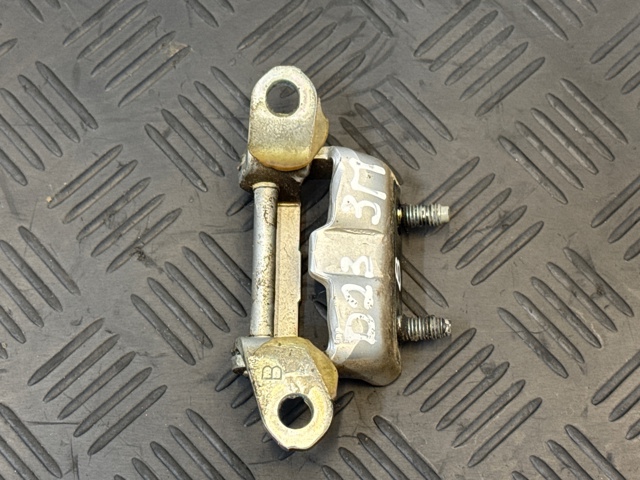 NISSAN 824002Y90A в наличии Винница