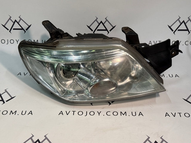 Фара комбинированная, передняя 8301A176 MITSUBISHI