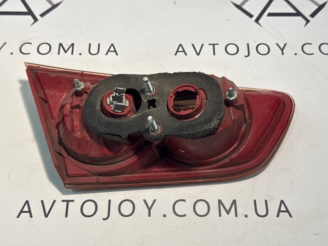 8330A394 Фонарь задний правый внутренний купить Ирпень