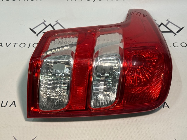 8330A943 MITSUBISHI Фонарь задний левый купить в Украина
