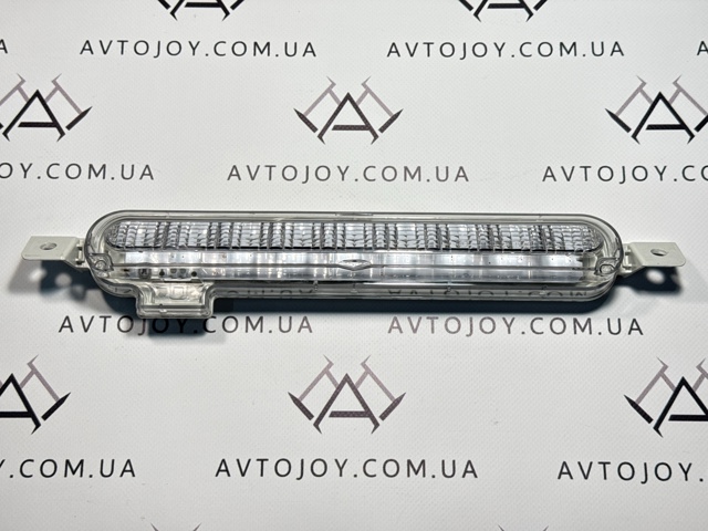 Фонарь сигнальный 8334A159 MITSUBISHI