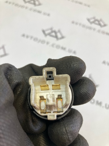 Лягушка 8614A018 MITSUBISHI
