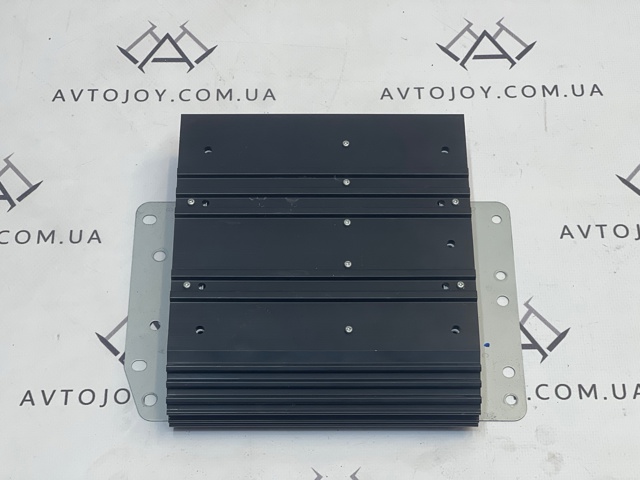 Усилитель звука аудиосистемы 8701A222 MITSUBISHI