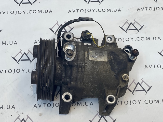 Насос кондиционера 92600EB40E NISSAN