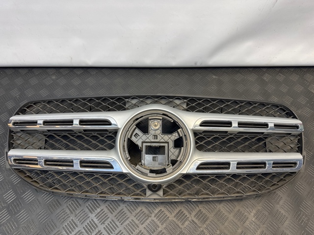 Решетка A1678855704 MERCEDES