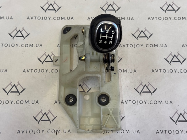 Рычаг переключения передач MN132221 MITSUBISHI