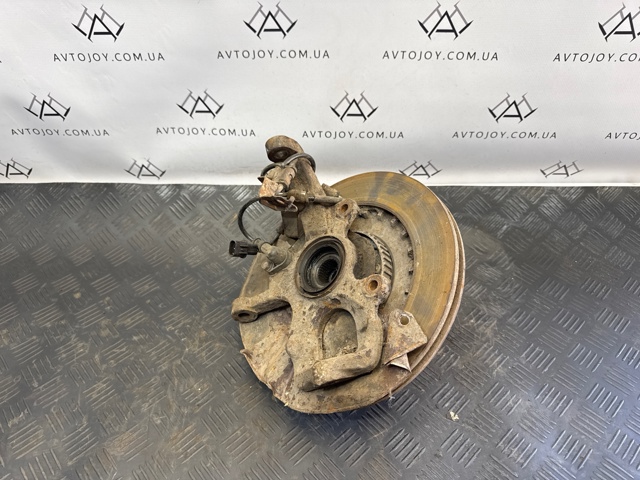 Цапфа поворотного кулака MR113893 MITSUBISHI