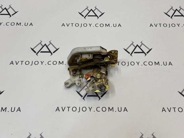 Замок задней левой двери MR313409 MITSUBISHI