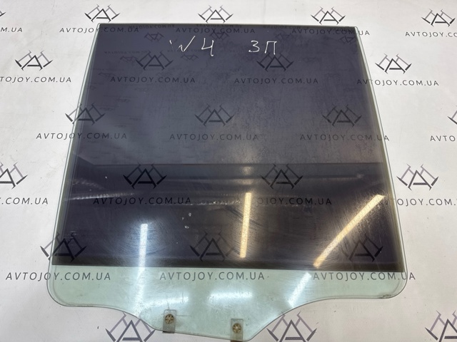 Окно задней двери MR436982 MITSUBISHI
