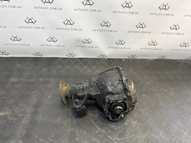Редуктор колесный моста переднего MR453792 MITSUBISHI