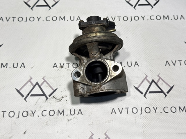 MR577141 MITSUBISHI Клапан ЕГР купить в Кривой Рог