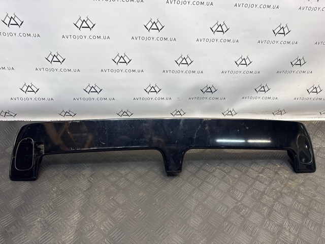 Антикрыло на багажник MR653647 MITSUBISHI