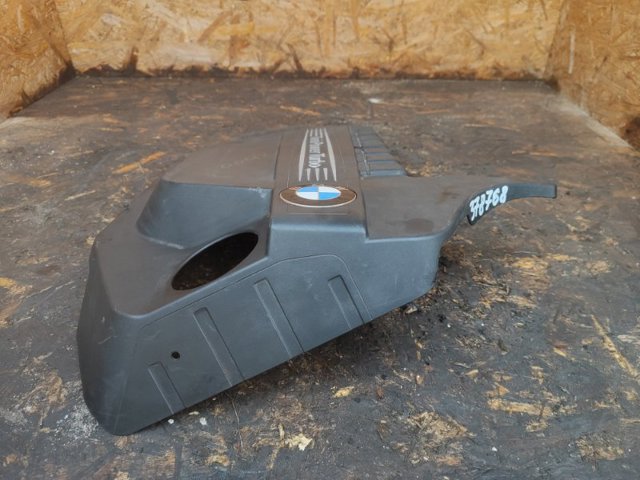 BMW 11127607447 Крышка двигателя в наличии Кривой Рог