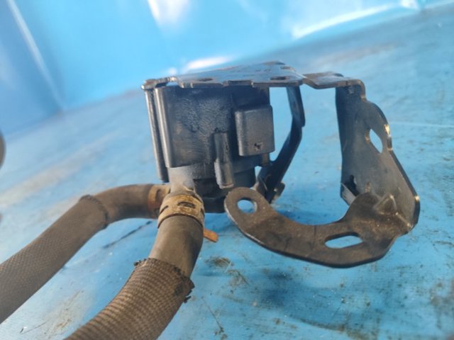 11538843817 BMW Дополнительная помпа купить в Ирпень