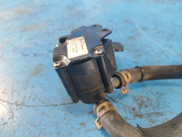 BMW 11538843817 Дополнительная помпа в наличии Ровно