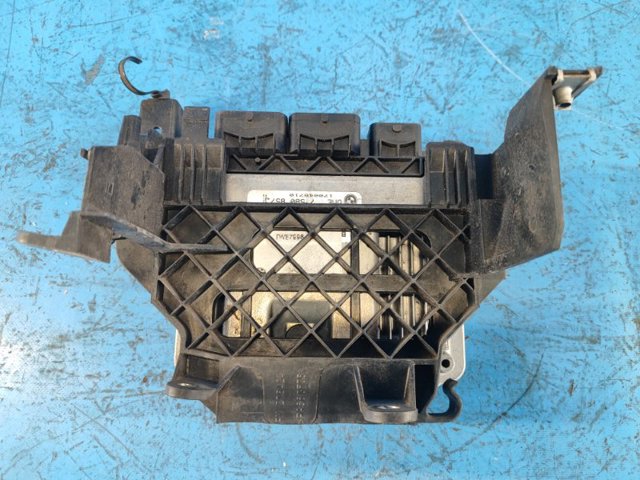 12147601756 BMW Блок управления двигателем купить в Ровно