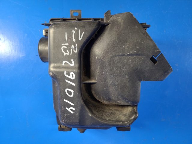 Корпус воздушного фильтра 165001KC0C NISSAN