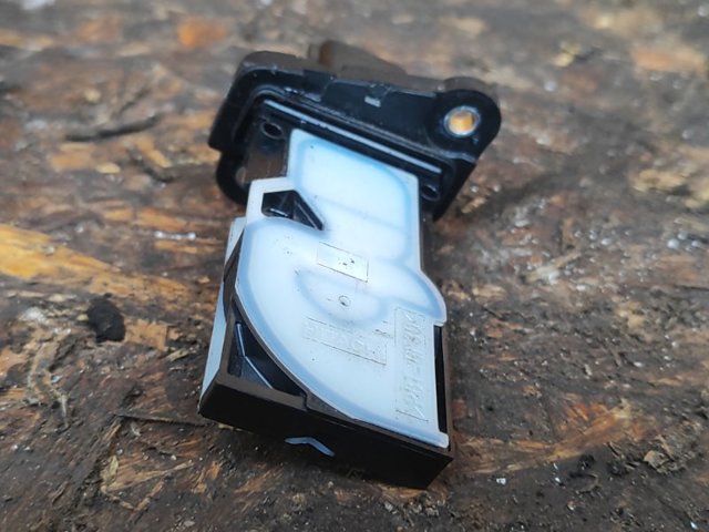 226806CA0B NISSAN Датчик потока (расхода) воздуха, расходомер M.A.F. - (Mass Airflow) купить в Запорожье