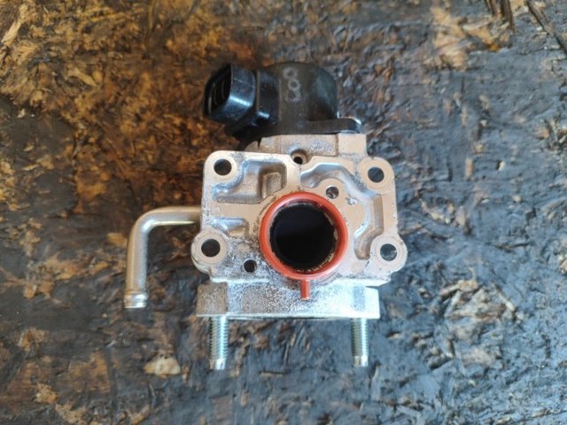 Клапан EGR системы рециркуляции отработавших газов 2562036030 TOYOTA