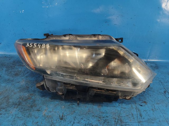 Фара правая 260104BA0A NISSAN