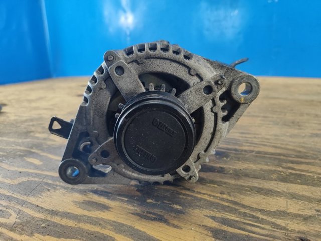 TOYOTA 2706031080 Генератор в наличии Украина