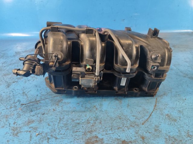 283102B800 HYUNDAI Впускной коллектор купить в Павлоград