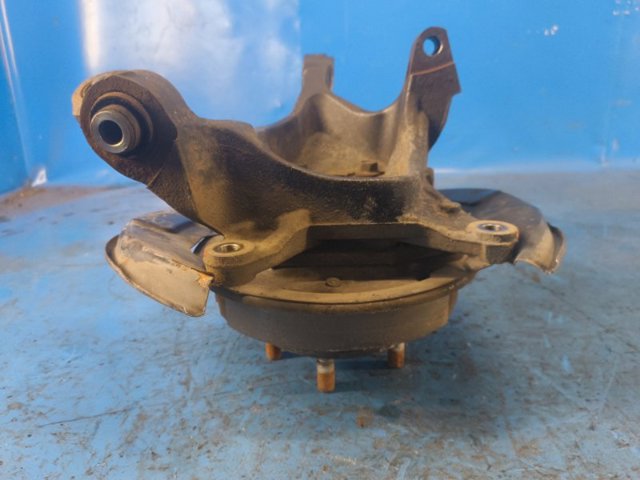 28411AJ00A Цапфа задняя правая купить Черкассы