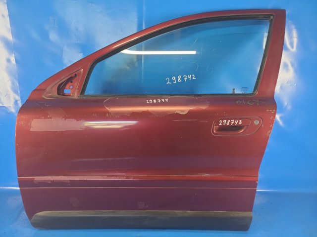 Двери 30796486 VOLVO