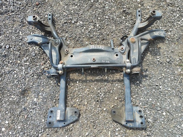 Балка передней подвески 31116772229 BMW
