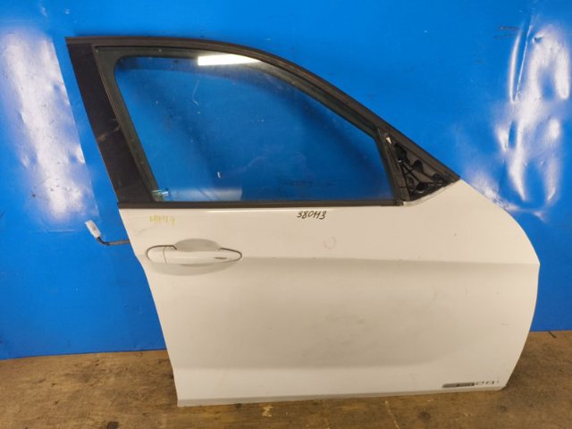 Пассажирская передняя дверь 41009628746 BMW