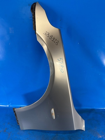 Переднее левое крыло 41357111429 BMW