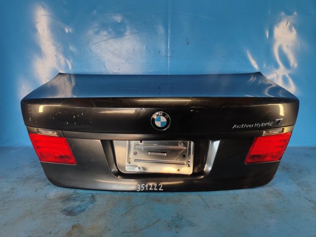 Крышка багажника 41627172332 BMW