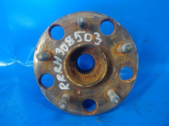 Ступица заднего колеса 4241030020 TOYOTA