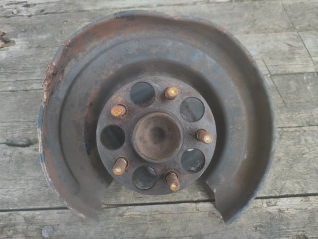 Задняя шпиндель 4245047040 TOYOTA