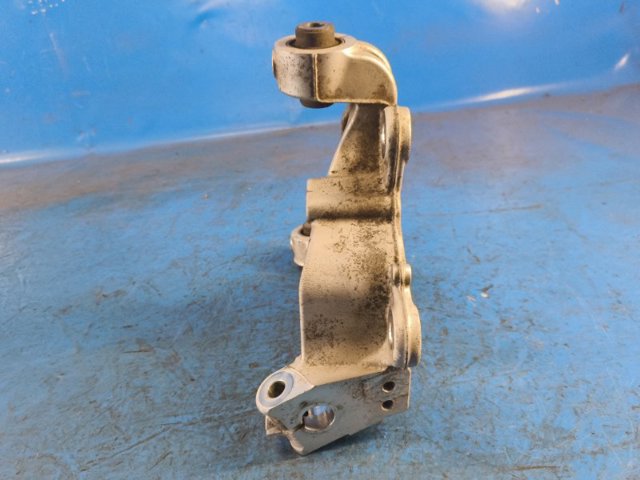 430196RA1A NISSAN Цапфа задняя левая купить в Николаев